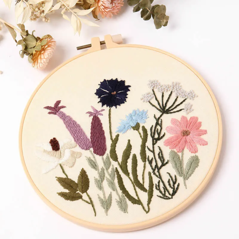 Botanical Wild Flowers Hand Embroidery Kit 20cm