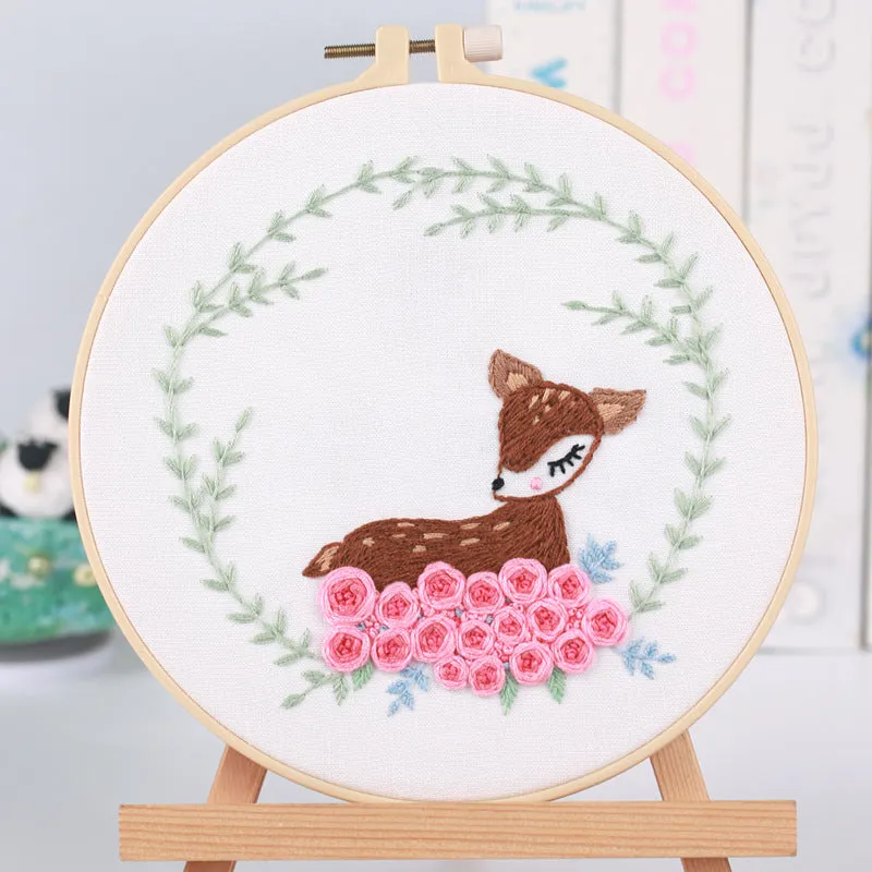 Cute Animals Morden Hand Embroidery Kit 20cm