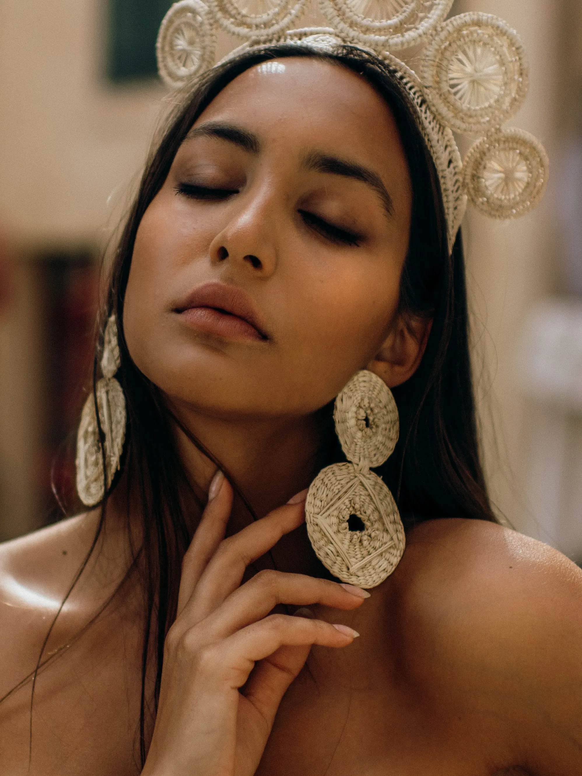 Large double disc raffia earrings in Natural with embroidered design