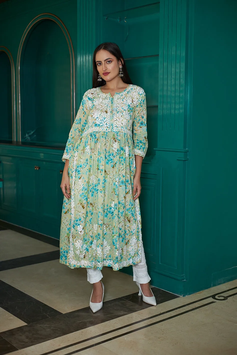 Nyra Cut Floral Mulmul Chikankari Kurta