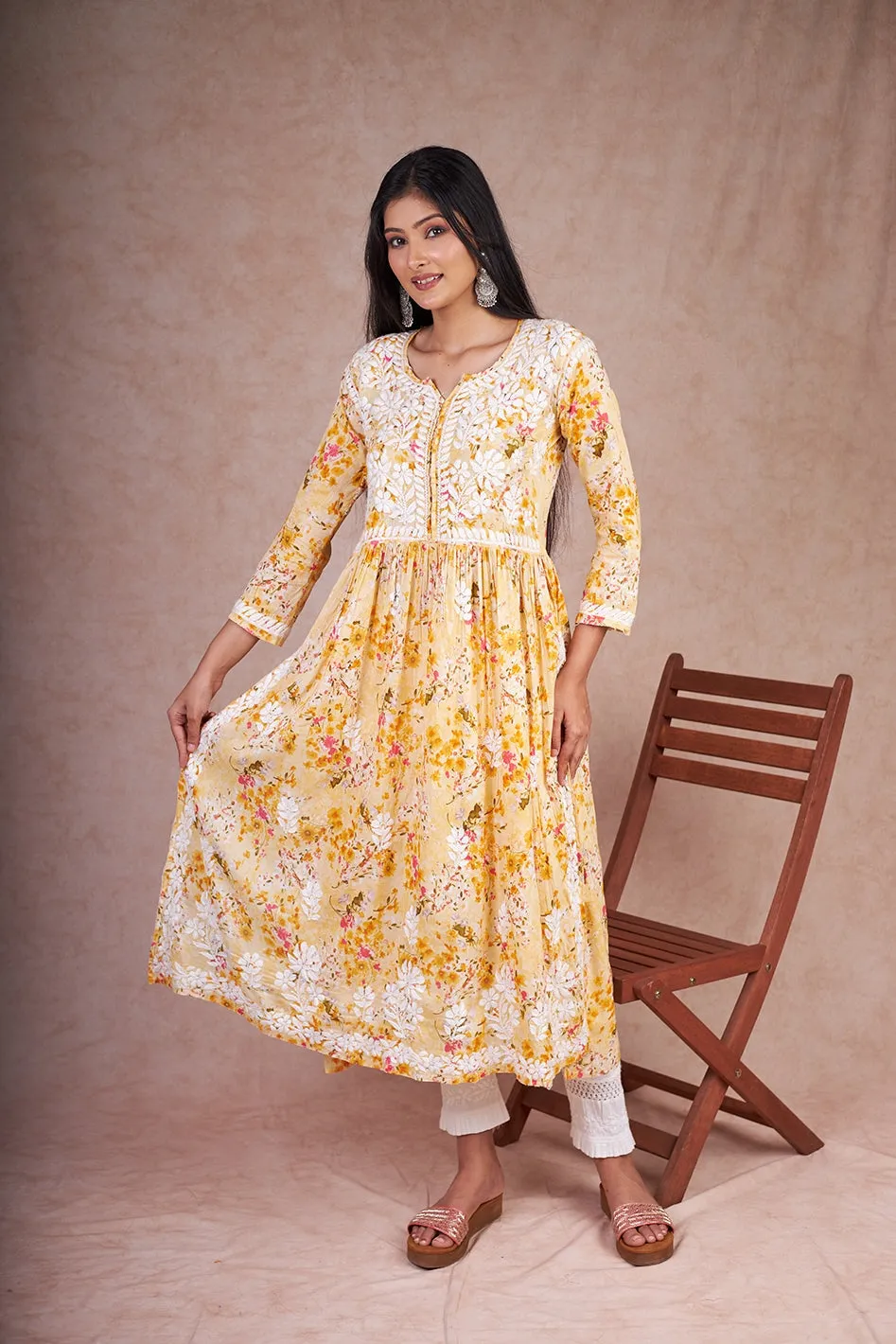 Nyra Cut Floral Mulmul Chikankari Kurta