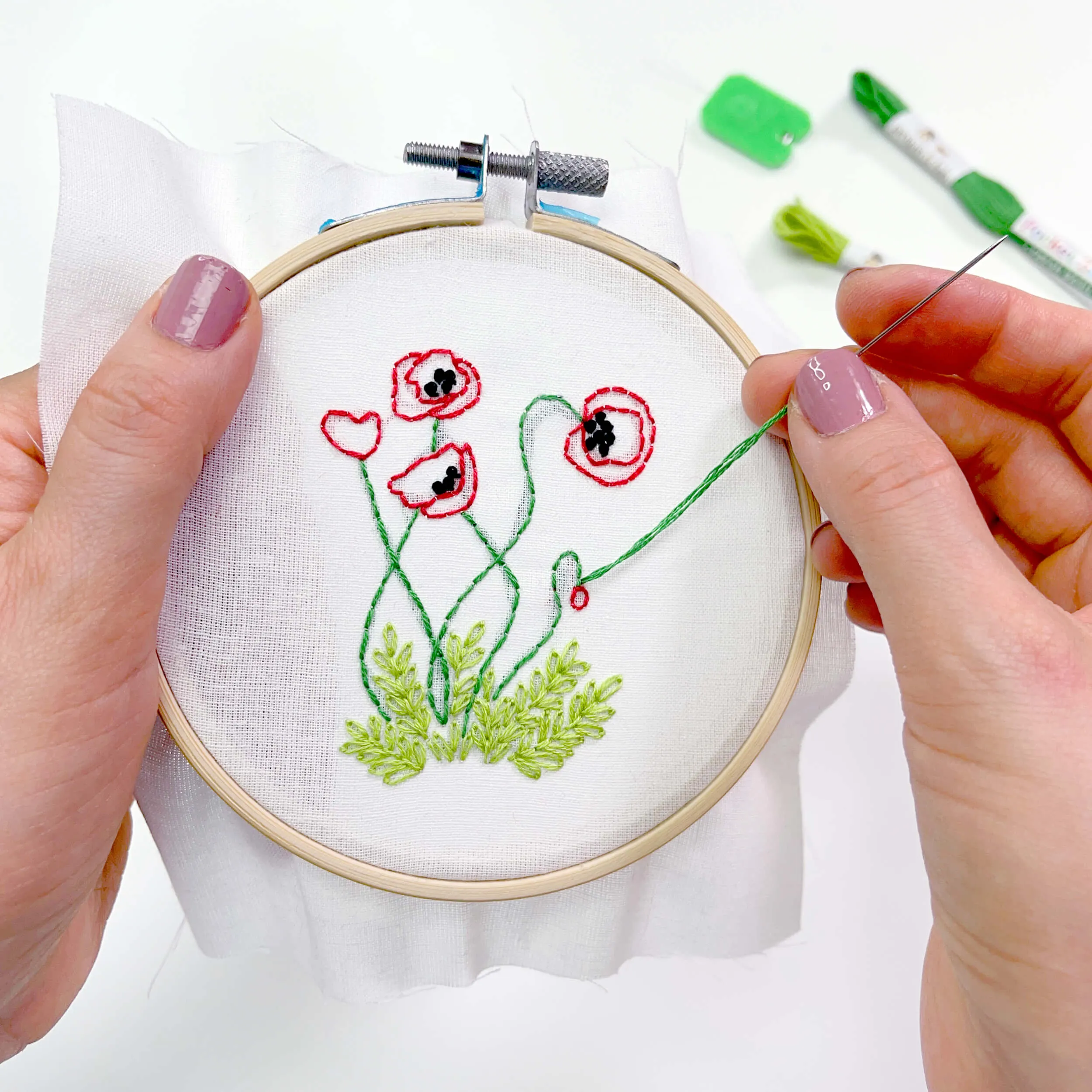 Poppy embroidery kit