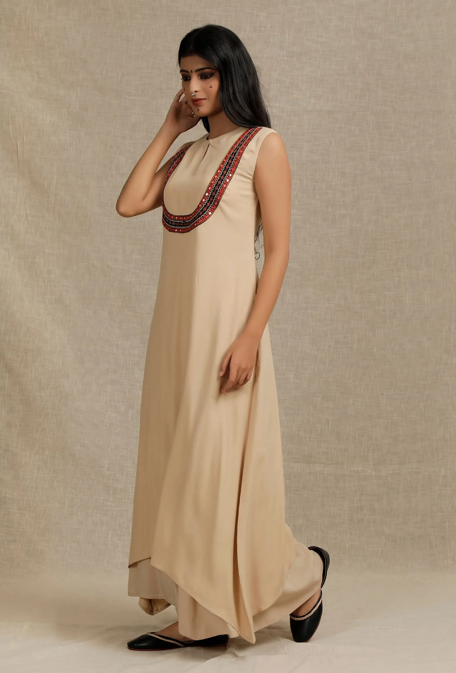 Solid Ecru Asymmetrical Embroidered Kurta